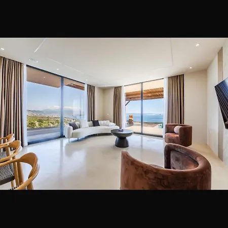 Panorama Infinity Pool ヴィラ Shëngjin